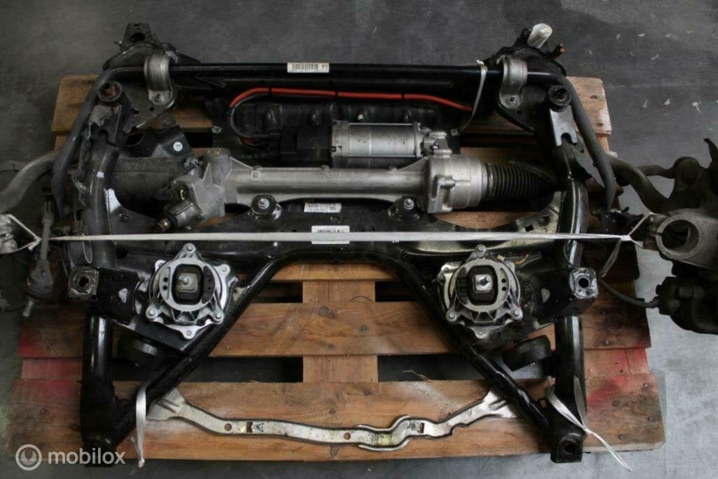 Subframe vooraan BMW 4 serie F32 F33 F36 F82 F83 2014-heden, BMW, BMW