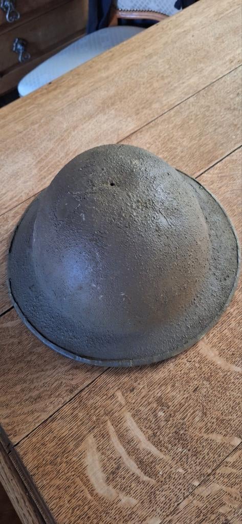 Engelse helm uit 2e WO, Verzamelen, Militaria | Tweede Wereldoorlog, Ophalen of Verzenden, Engeland, Helm of Baret