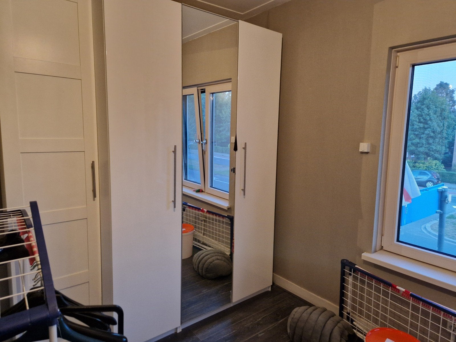 IKEA Pax Kast met spiegeldeur (236x150x46), Huis en Inrichting, Kasten | Kledingkasten, Ophalen, Met deur(en), Gebruikt, 100 tot 150 cm