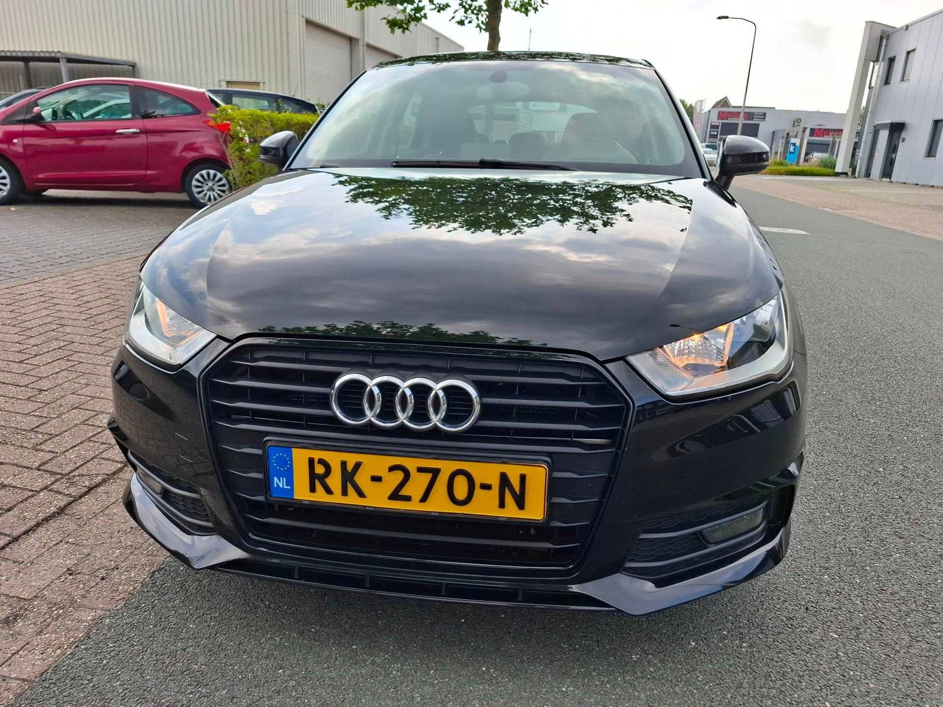 Audi A1 Sportback 1.0 TFSI Sport AUTOMAAT/NAVI/CLIMA/CRUISE!, Auto's, Stof, 4 stoelen, Bedrijf, 1065 kg