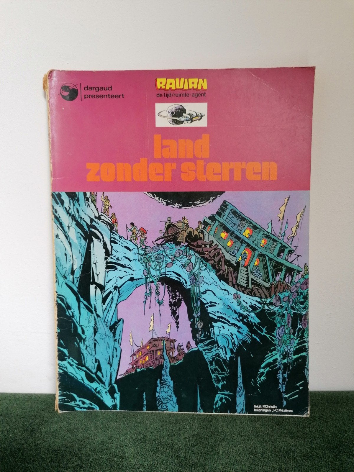 Ravian - Land zonder sterren, Boeken, Stripboeken, Gelezen, Eén stripboek, Mézières & Christin, Ophalen of Verzenden