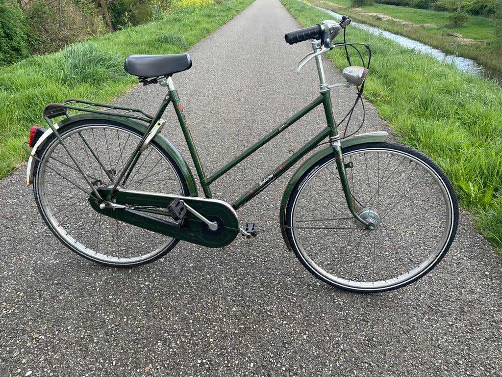 sterke damesfiets BATAVUS 28 inch fiets H 57cm 3V fietsklaar, Ophalen