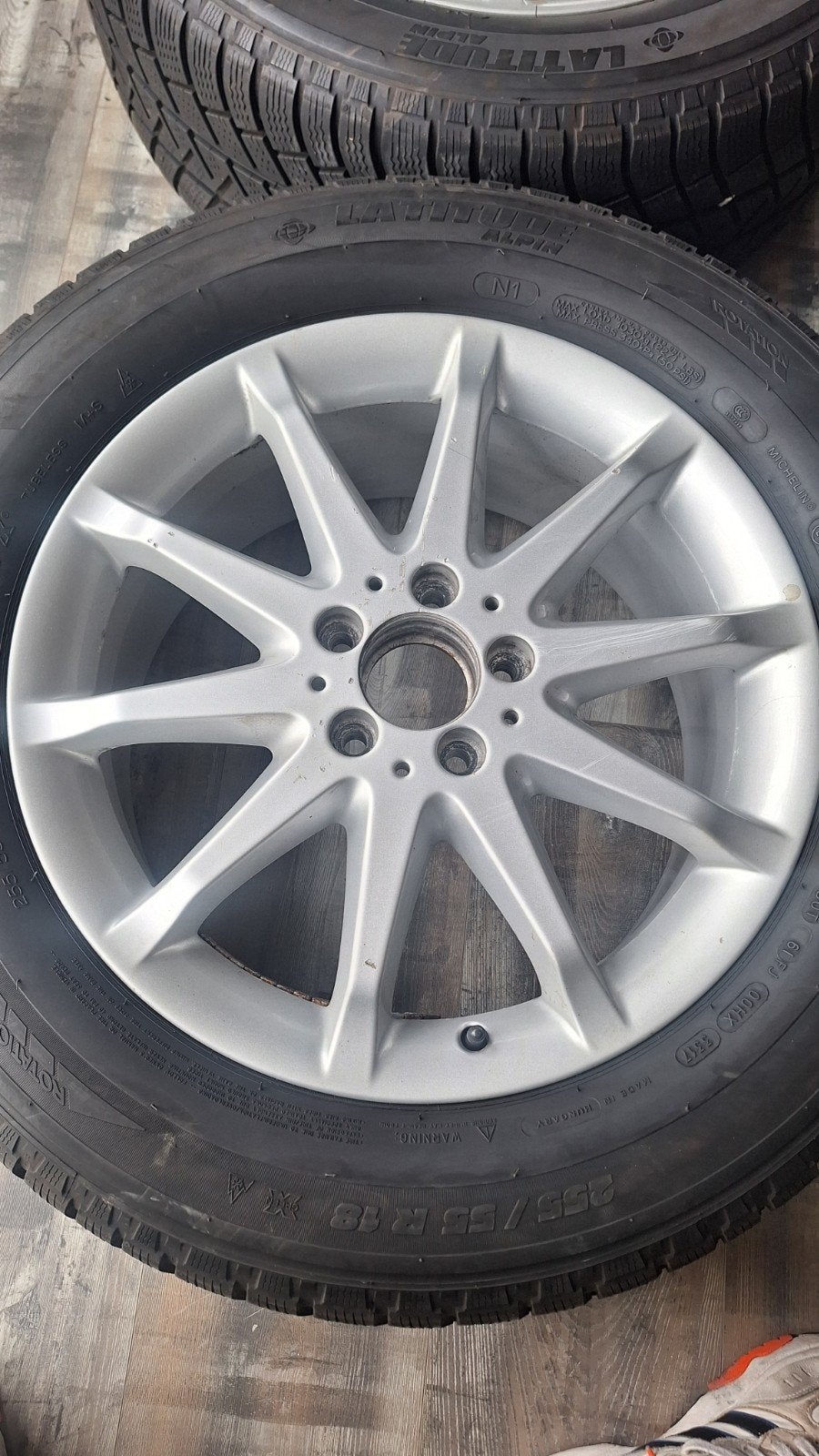 Borbet AL 18inch 5x112 8j et 67 Michelin Latitude Alpin band, Ophalen