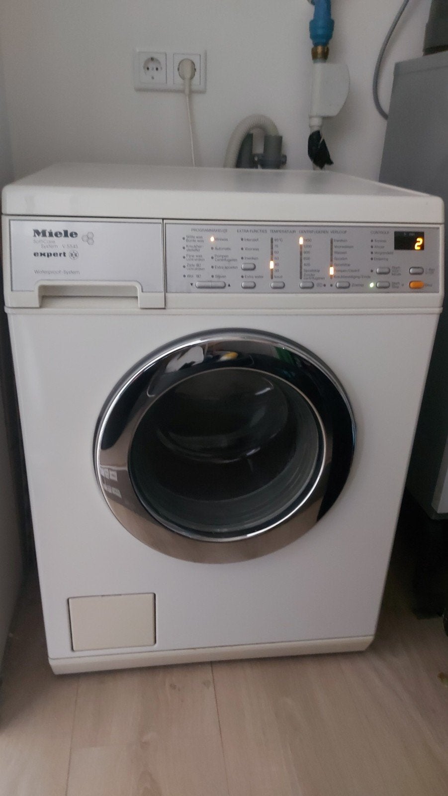 Miele Expert V5545 Softcare Wasmachine, Witgoed en Apparatuur, Ophalen, 1200 tot 1600 toeren, Gebruikt, 4 tot 6 kg