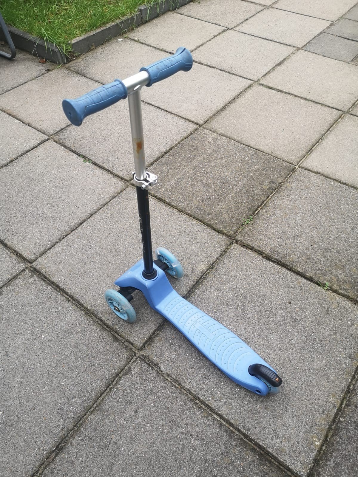 Blauwe kinderstep met 3 wielen, Ophalen, Gebruikt, Gewone step, Onbekend
