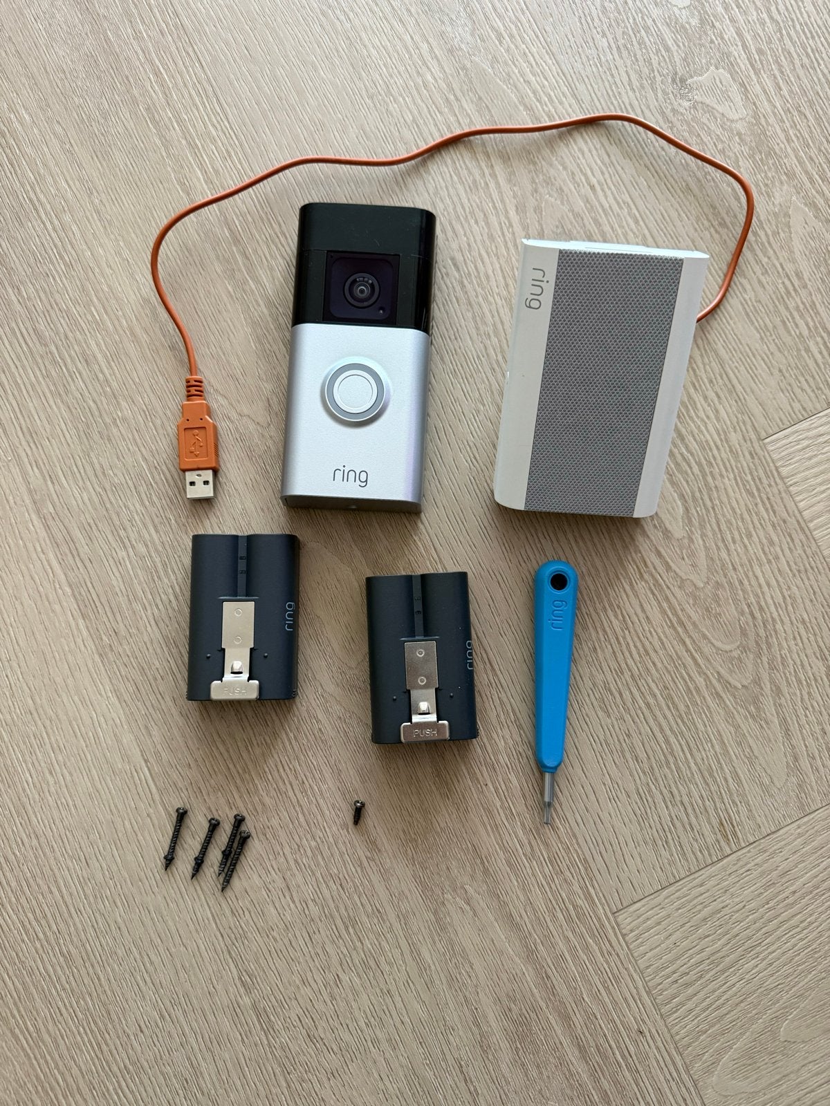 Ring Video Deurbel Plus met Chime pro 2 en accessoires, Ophalen, Zo goed als nieuw, Buitencamera
