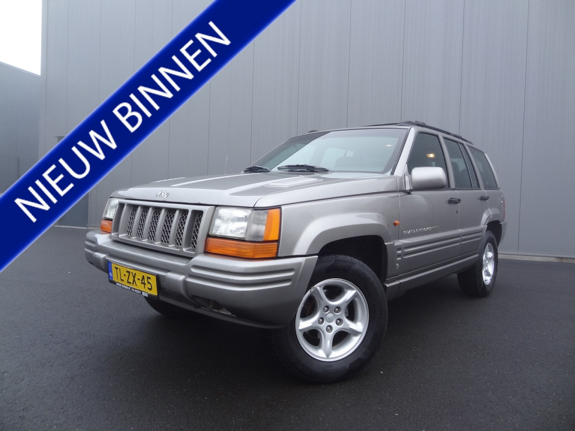 Jeep Grand Cherokee 5.9i V8 4X4 | LEDER | NL AUTO | NAP | YO, Auto's, Oldtimers, Zwart, Bedrijf, Vierwielaandrijving, 6 km/l