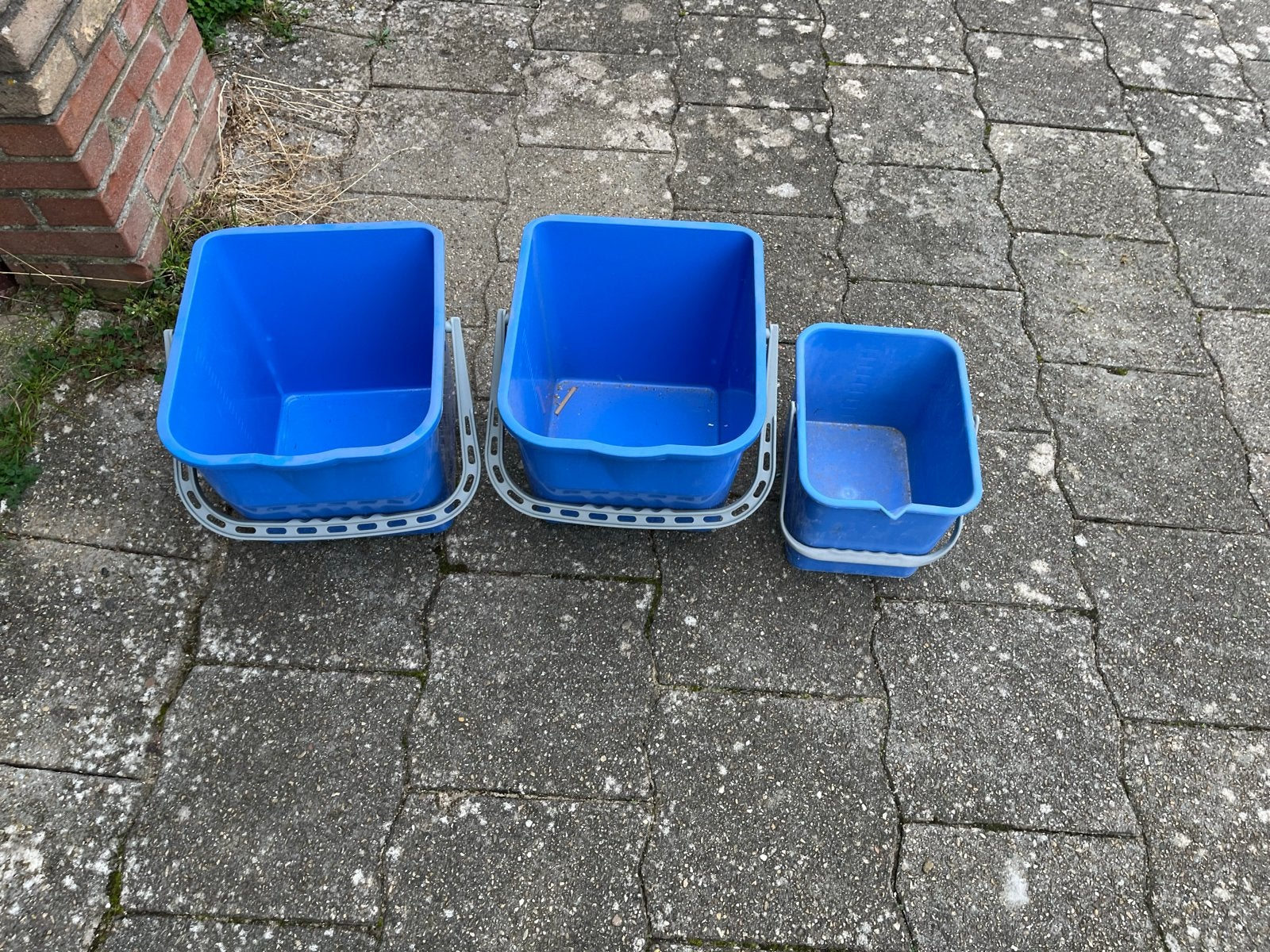 Set van 3 blauwe emmers met handgreep, Huis en Inrichting, Ophalen of Verzenden, Gebruikt, Kunststof, Met handgreep