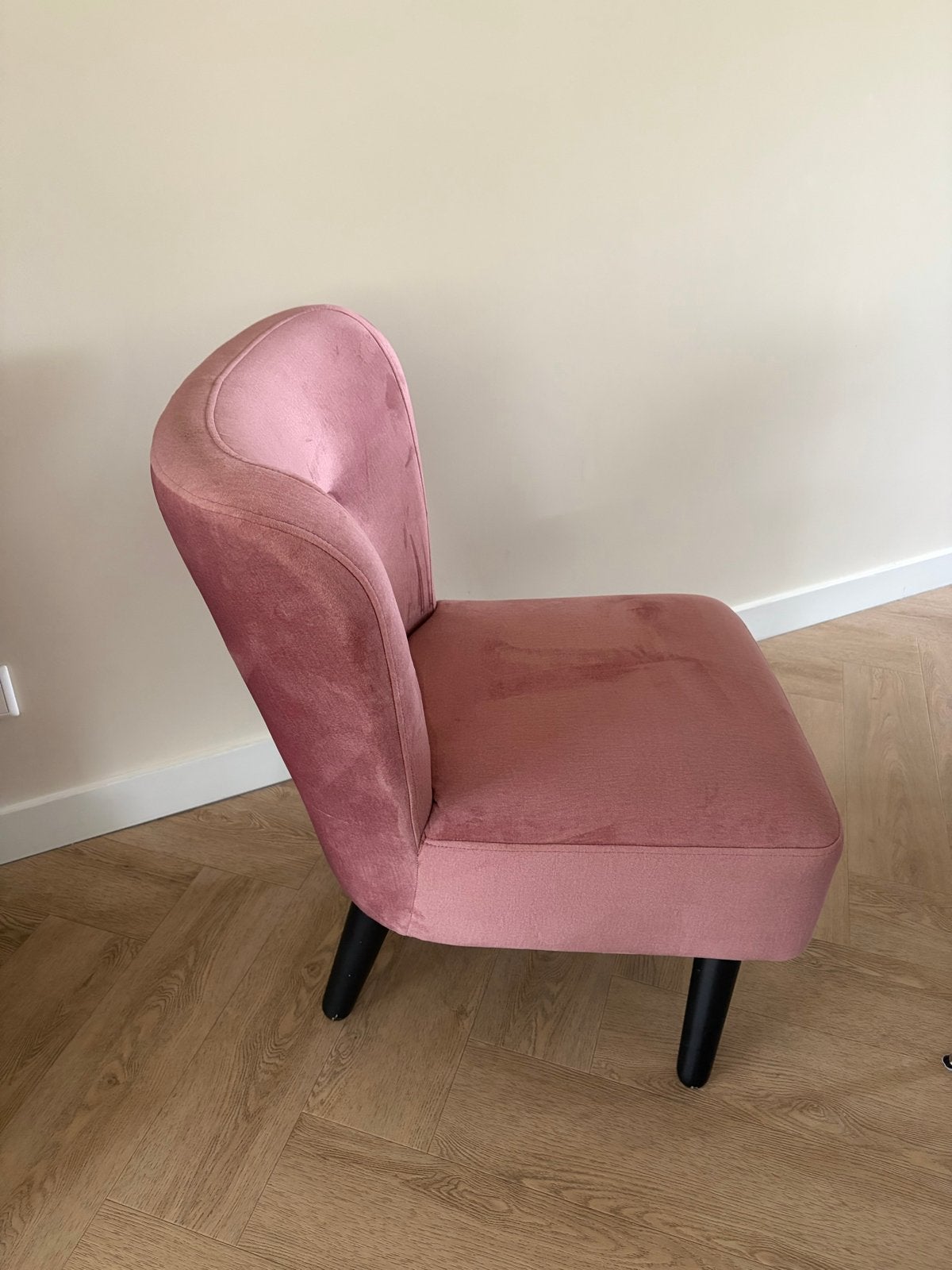 Fluwelen 1-persoons stoeltje - Oud roze, onbeschadigd, Huis en Inrichting, Stoelen, Ophalen, Overige kleuren, Zo goed als nieuw