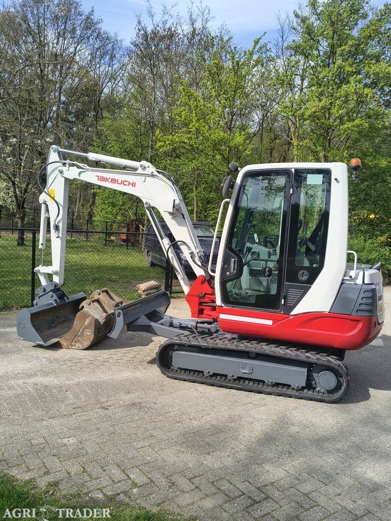 Takeuchi tb 235 2018 3.5 ton minigraver, Ophalen, -, Niet opgegeven, Niet opgegeven