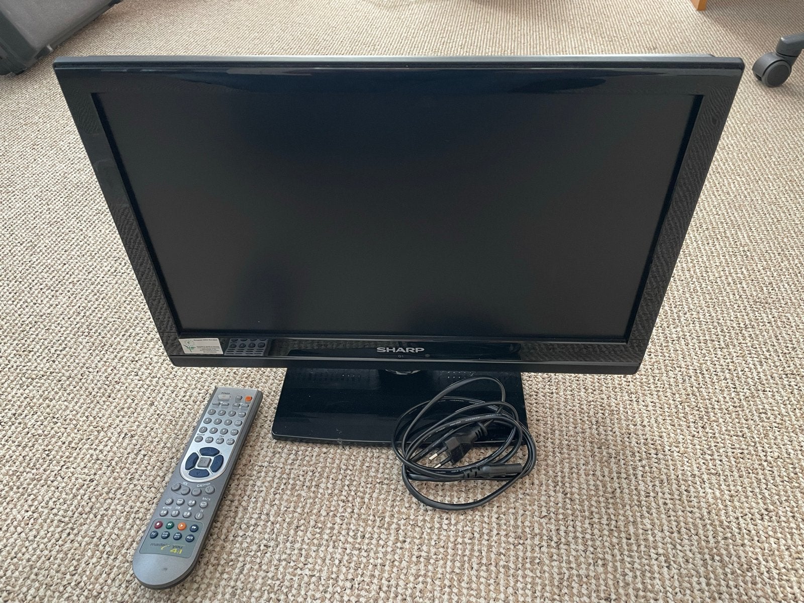 Sharp LCD TV met afstandsbediening, Audio, Tv en Foto, Televisies, Ophalen, Gebruikt, 50 Hz, Minder dan 40 cm