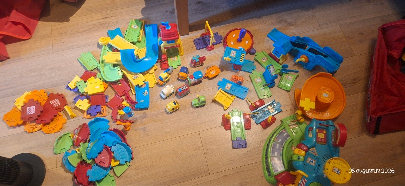 Toet Toet auto te koop, Ophalen, Zo goed als nieuw, 2 tot 4 jaar