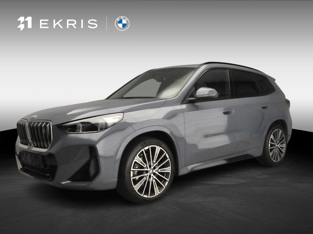 BMW X1 xDrive23i | M-Sportpakket | LED | HUD | Active cruise, Auto's, Gebruikt, 218 pk, Bedrijf, Vierwielaandrijving