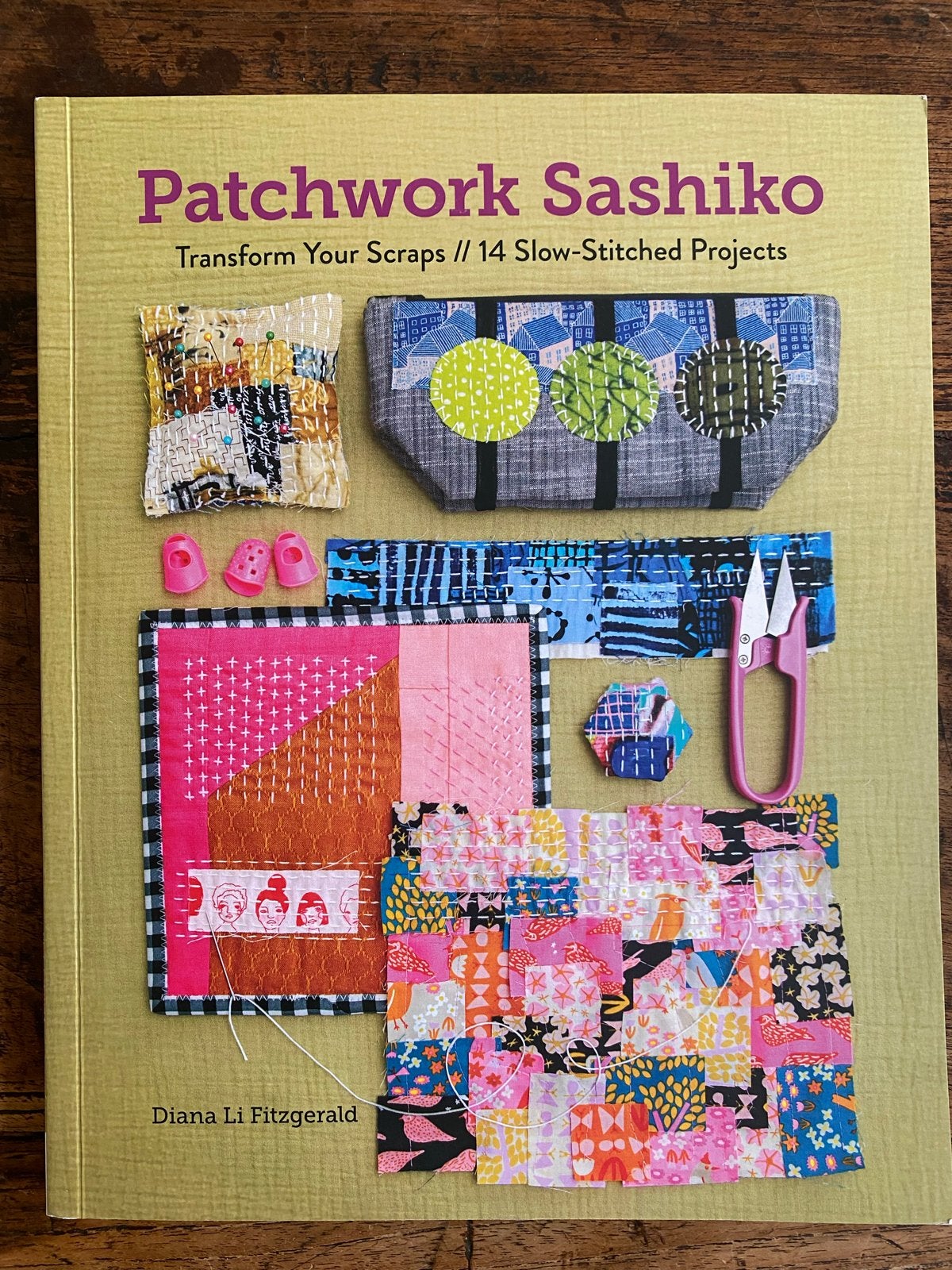 Patchwork Sashiko: Transformeer je restjes, Boeken, Ophalen of Verzenden, Zo goed als nieuw, Borduren en Naaien