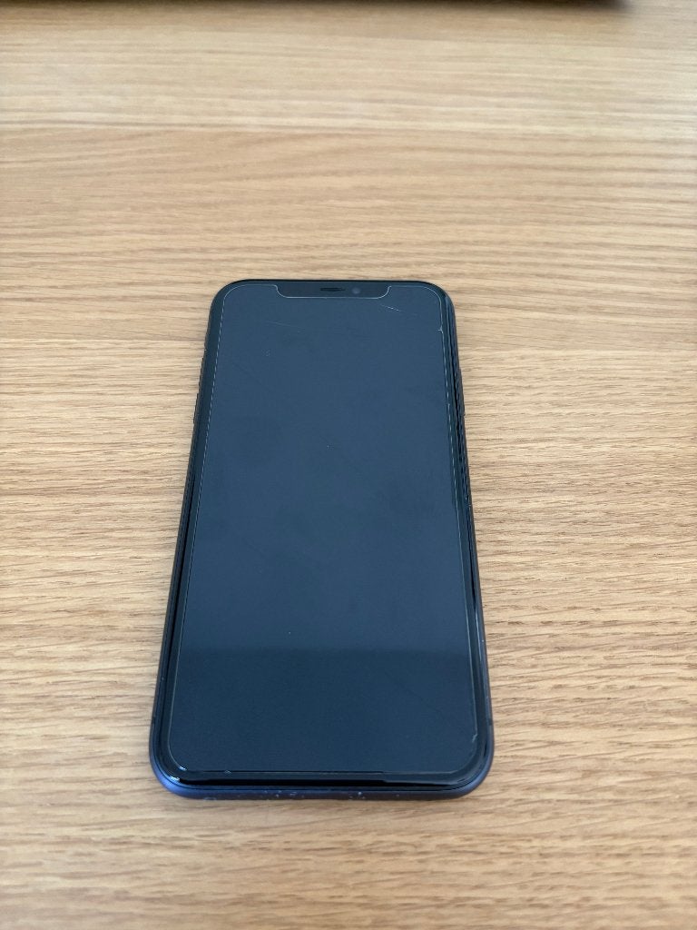 Iphone 11 zwart - 64 GB, Telecommunicatie, Mobiele telefoons | Apple iPhone, Gebruikt, Zwart, 64 GB, Zonder simlock