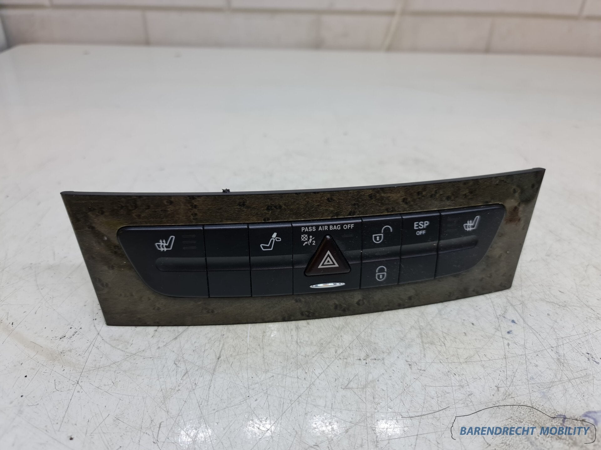 Mercedes E Klasse W211 front bedieningspaneel CD wisselaar A, Gebruikt, Mercedes-Benz AG, Mercedes-Benz, Ophalen of Verzenden