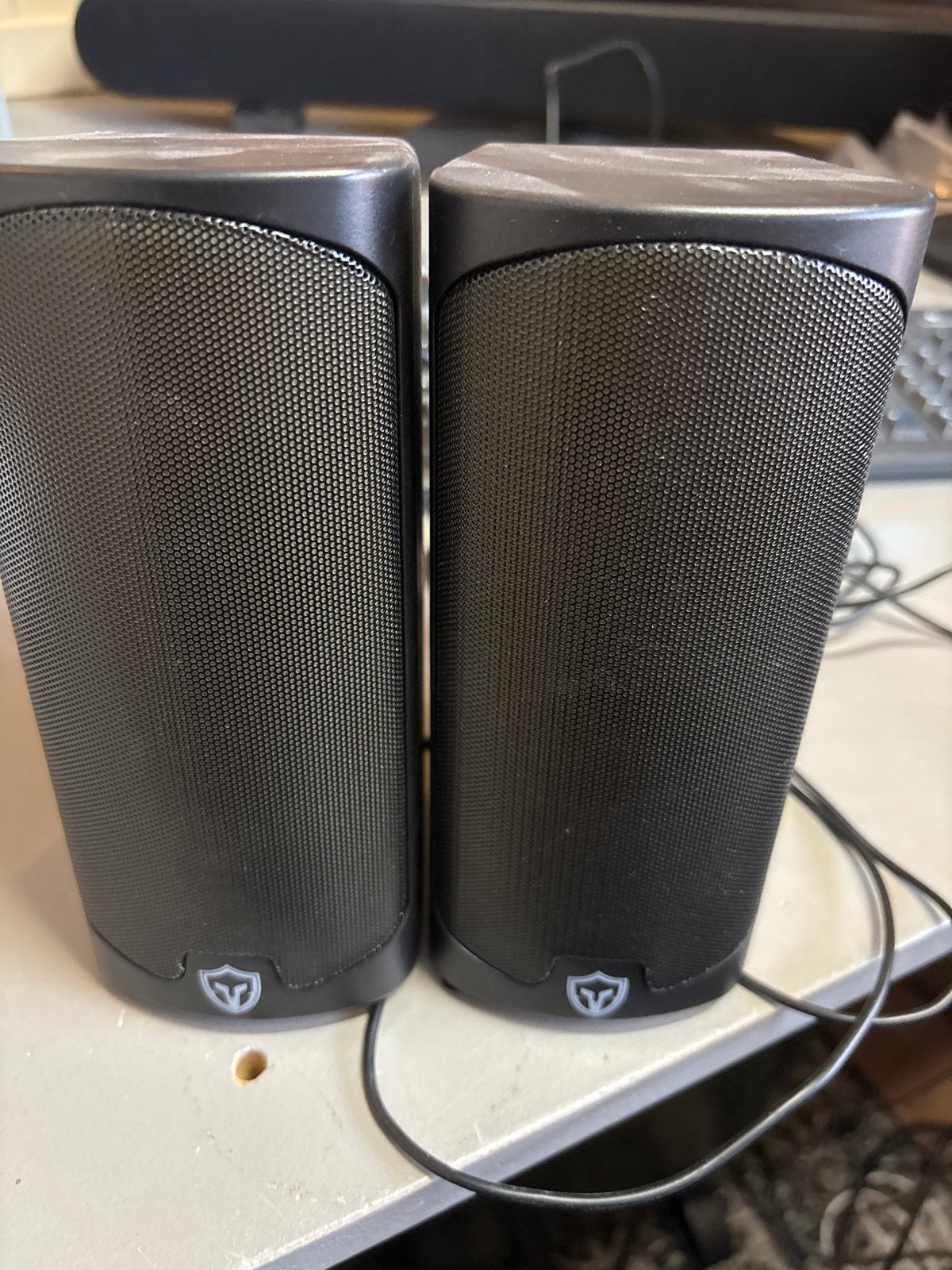 Compacte desktop speakerset, Overige merken, Stereo speakers, Gebruikt, Inclusief kabels