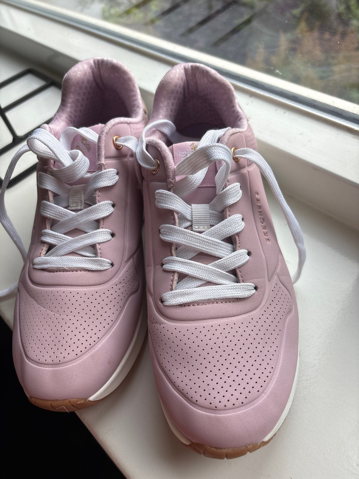 Mooie Skechers , paar keerg gedragen maat 37, Ophalen of Verzenden, Zo goed als nieuw, Roze, Sneakers of Gympen