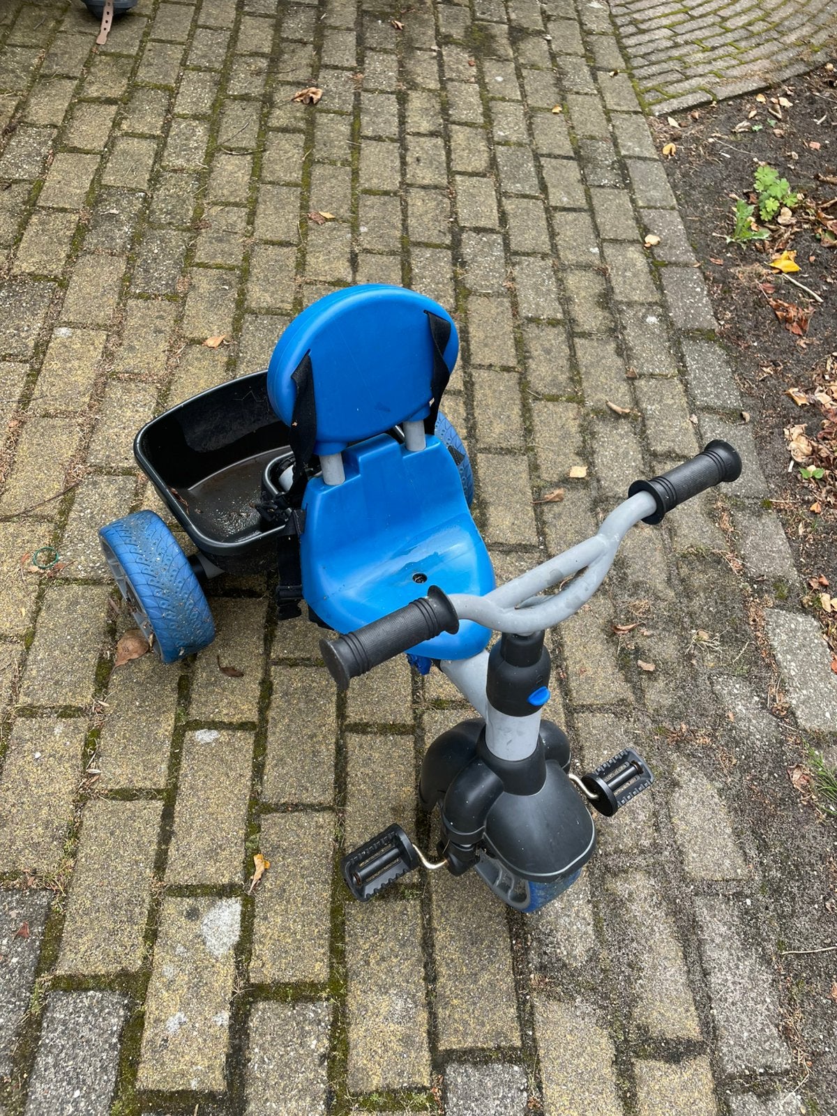 Driewieler met duwstang, Ophalen, Zo goed als nieuw, Duwstang
