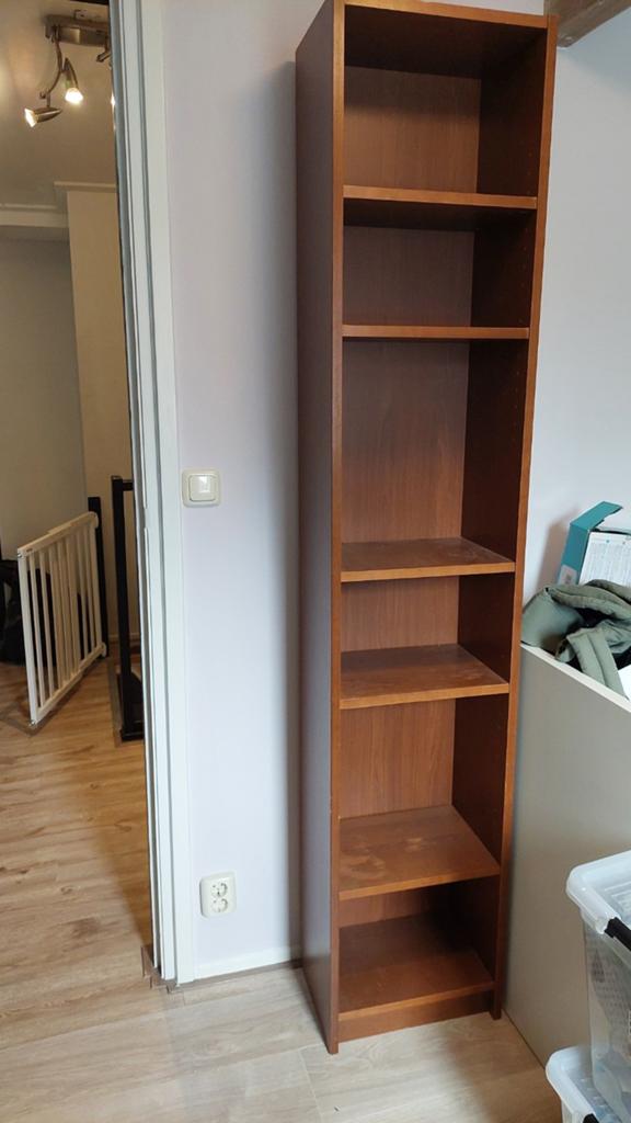 Billy kast bruin, Ophalen, Gebruikt, 25 tot 50 cm, 200 cm of meer