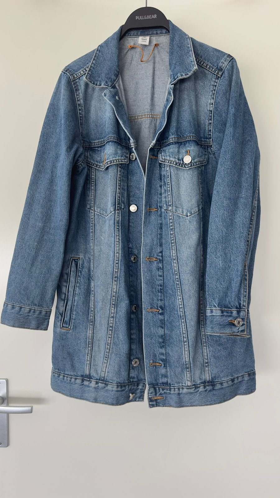 Spijkerjas, maat 36, H&M - denim, lange versie, Ophalen of Verzenden, Zo goed als nieuw, Maat 36 (S), Blauw