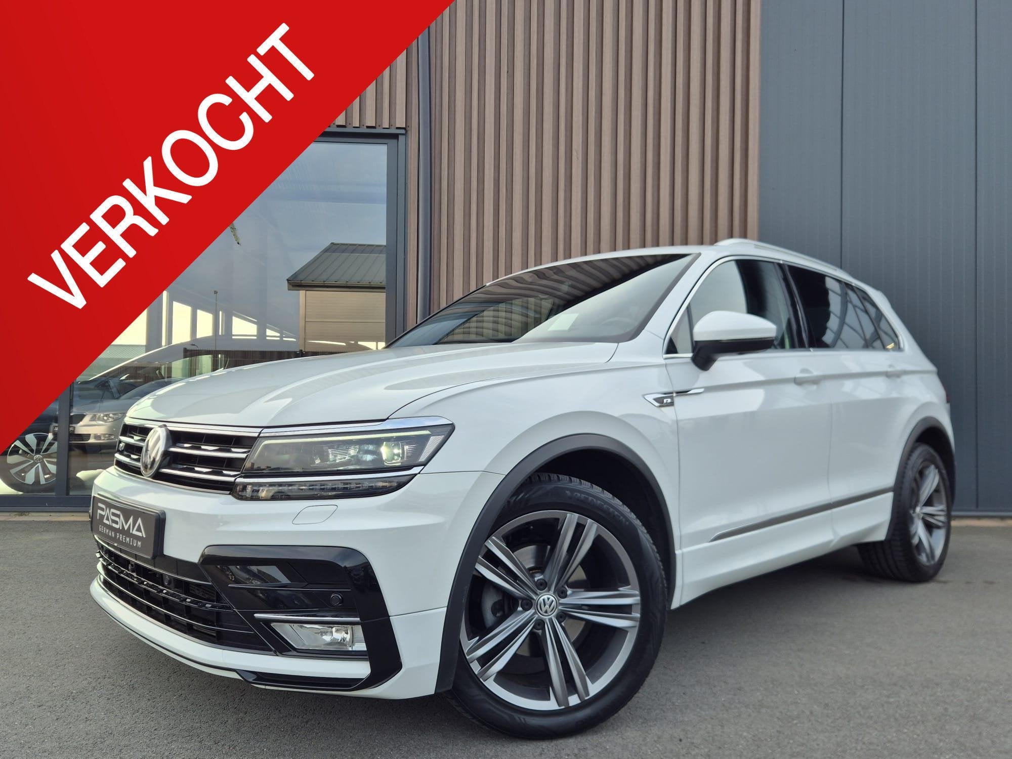 Volkswagen Tiguan 2.0 TDI Comfortline Business R-Line 150pk, Auto's, Stof, Gebruikt, Euro 6, 4 cilinders