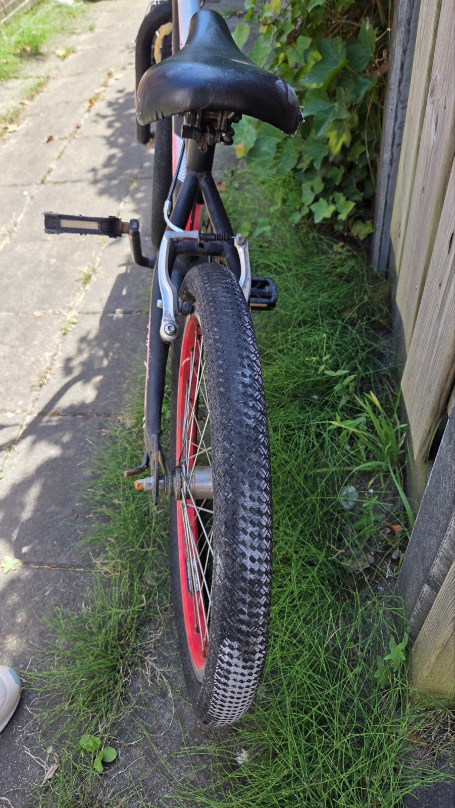 BMX Fiets Zwart/Rood - Gebruikt- opknapper, Gebruikt, Staal, 20 tot 24 inch, Ophalen of Verzenden