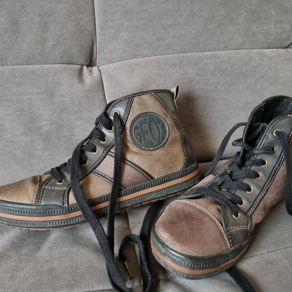 Geox schoenen maat 39 amper gebruikt, Kleding | Dames, Schoenen, Ophalen of Verzenden, Zo goed als nieuw