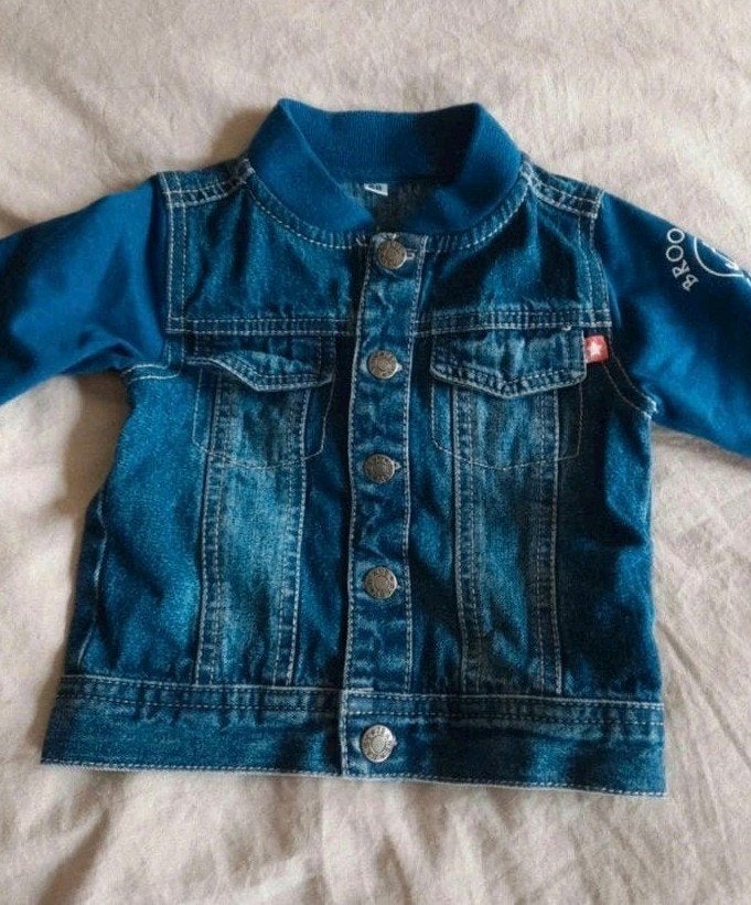 Stoer spijkerjasje met blauwe mouwen - Maat 68, Jongetje of Meisje, Original Denim, Ophalen of Verzenden, Zo goed als nieuw