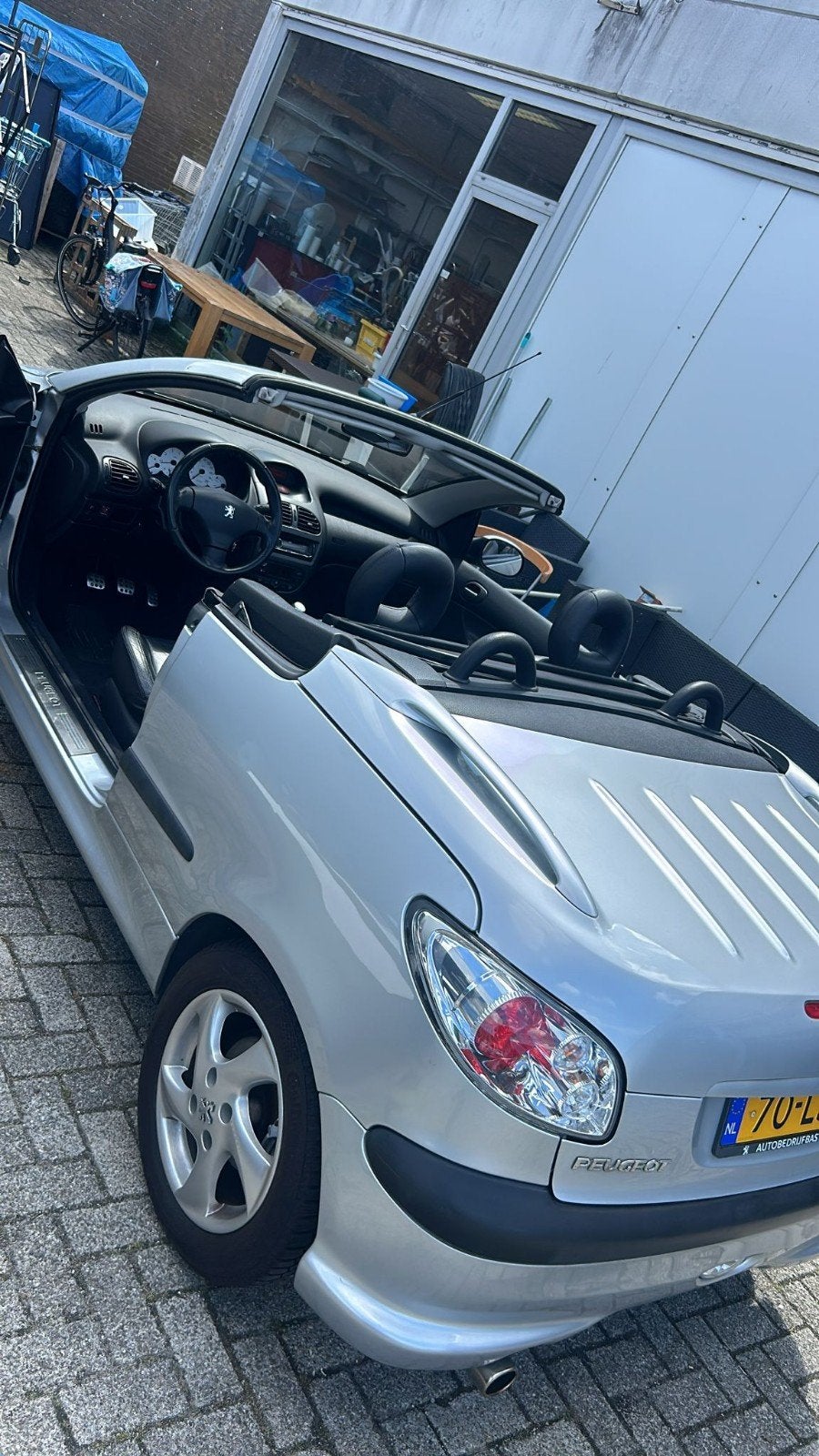Peugeot 206 2.0 16V CC 2003 Grijs, Auto's, 136 pk, 4 cilinders, Cabriolet, 4 stoelen