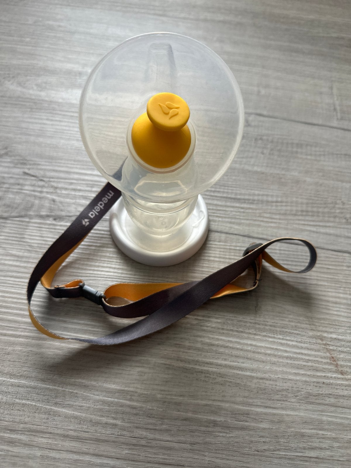 Medela Siliconen Moedermelkcollector 100 ml, Medela, Borstkolf, Ophalen of Verzenden, Zo goed als nieuw