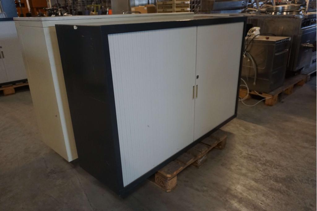 Brede archiefkast roldeurkast garagekast kantoorkast, Gebruikt, 150 tot 200 cm, Niet ingevuld, Meerdere deuren