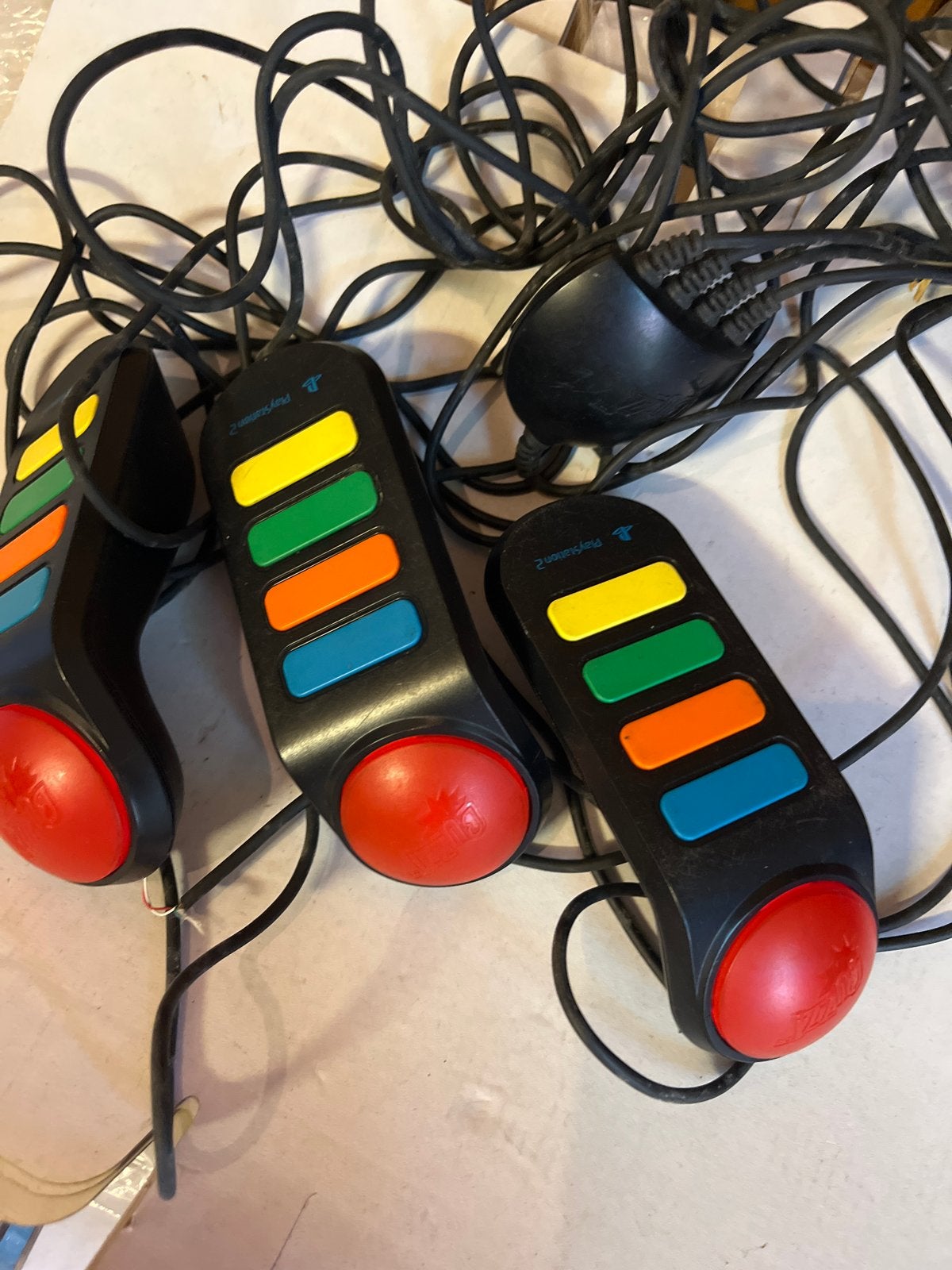Buzz! Controllers voor PlayStation 2 - Set van 4, Ophalen of Verzenden, Gebruikt, Zwart, Met 3 controllers of meer
