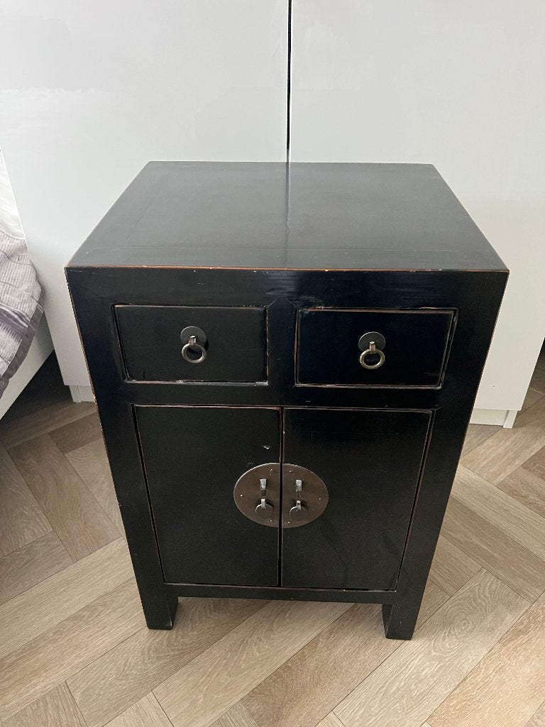 Zwart gelakt Oosters kastje – 40  35  60 cm, Ophalen, Minder dan 50 cm, Gebruikt, 25 tot 50 cm