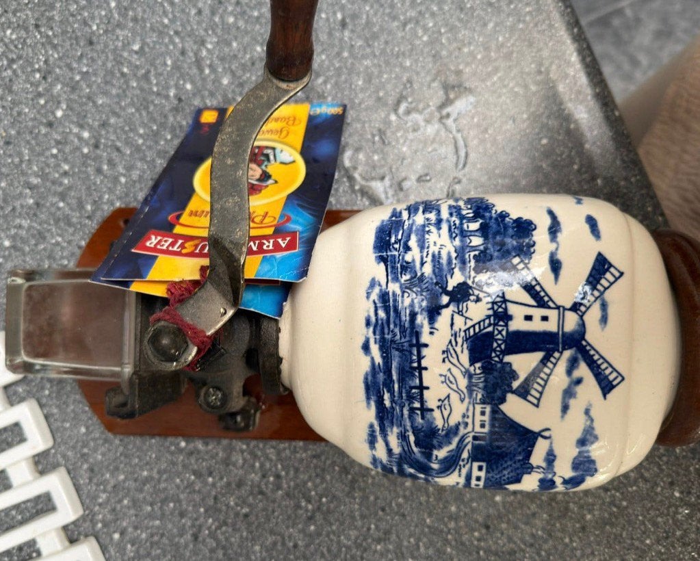 Vintage Wandkoffiemolen – Delfts Blauw met Molen, Antiek en Kunst, Ophalen of Verzenden