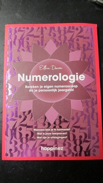 Happinez - Ellen Duim- Numerologie, Ophalen of Verzenden, Zo goed als nieuw, Overige onderwerpen, Achtergrond en Informatie