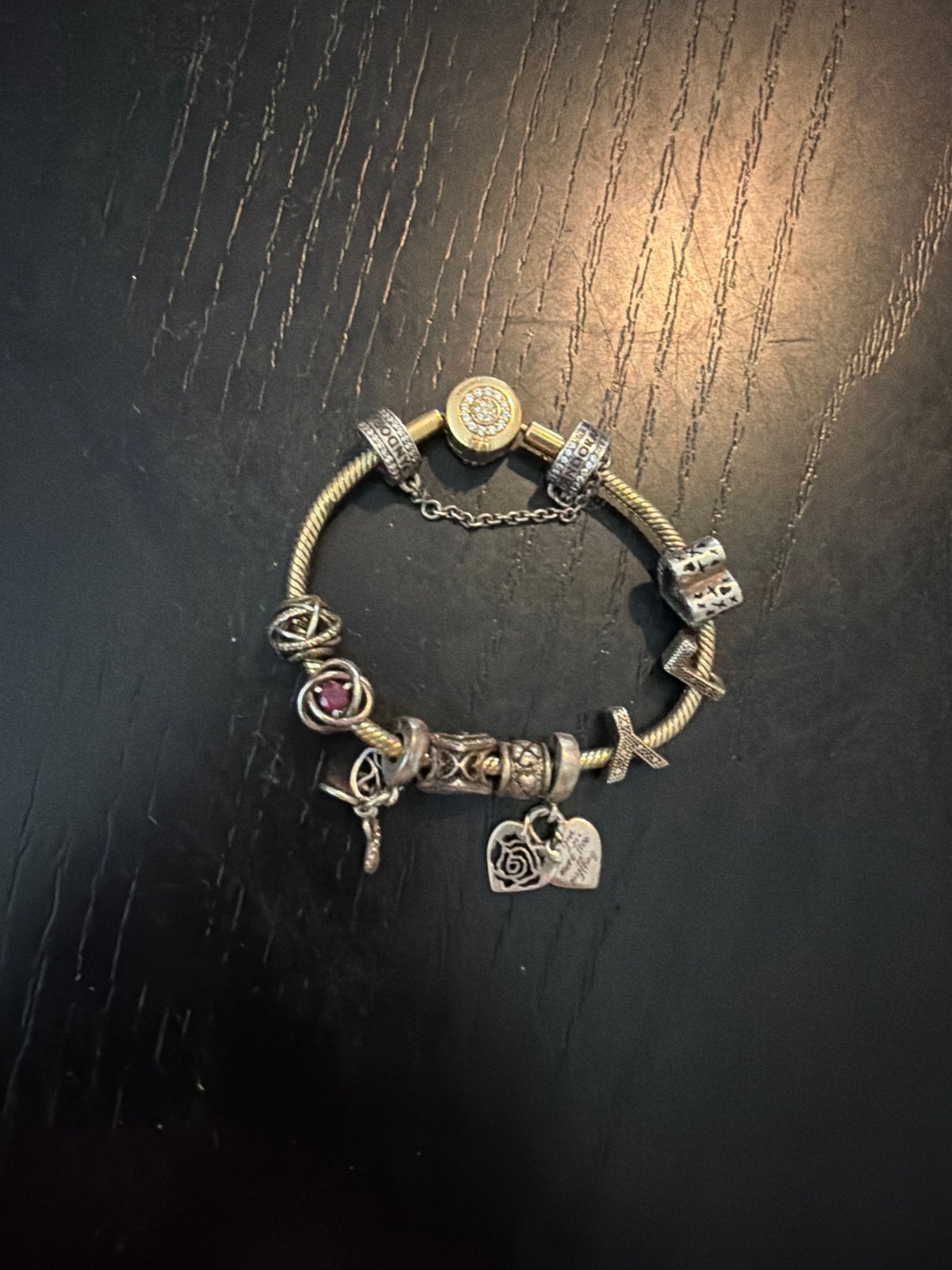Pandora bedelarmband met diverse bedels, Sieraden, Tassen en Uiterlijk, Armbanden, Ophalen, Gebruikt, Zilver, Met bedels of kralen
