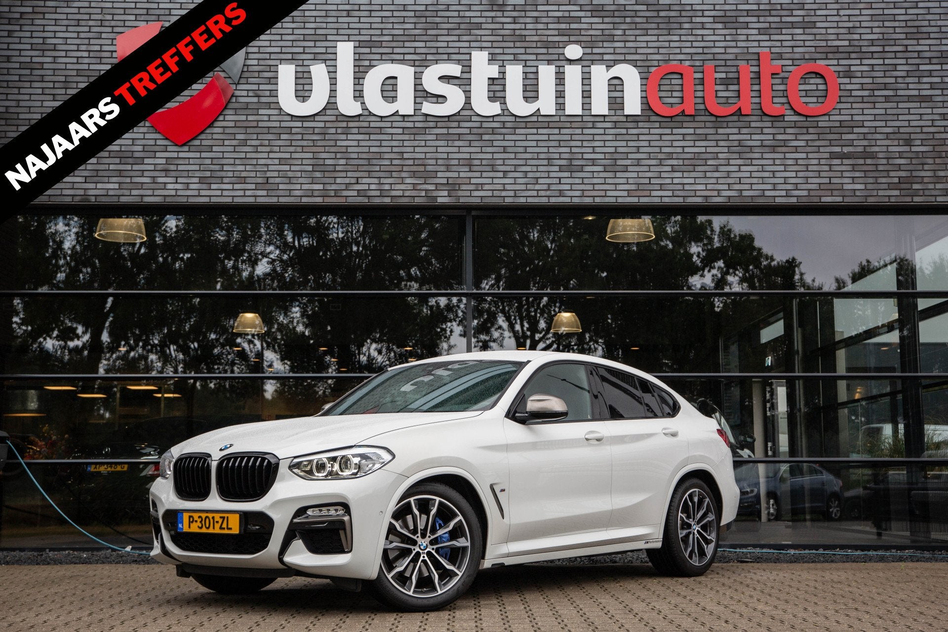 BMW X4 M40i High Executive M-Sport , Trekhaak, Navigatie, Me, Auto's, Automaat, 1800 kg, Gebruikt, 2000 kg
