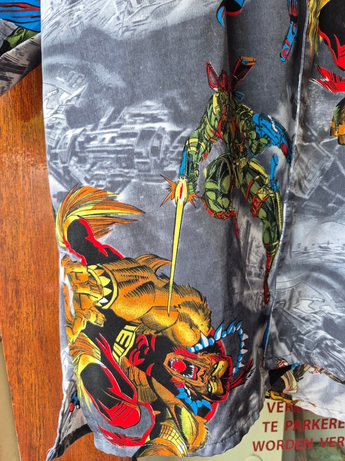 Heren overhemd met stripfiguren print - Maat L, Ophalen of Verzenden, Zo goed als nieuw, Sword
