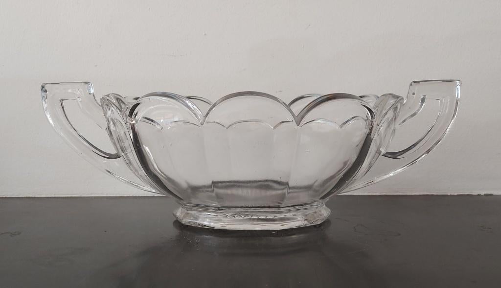 Vintage ovaal geperst glas Chippendale schaal vaas met oren, Antiek en Kunst, Antiek | Glas en Kristal, Ophalen of Verzenden