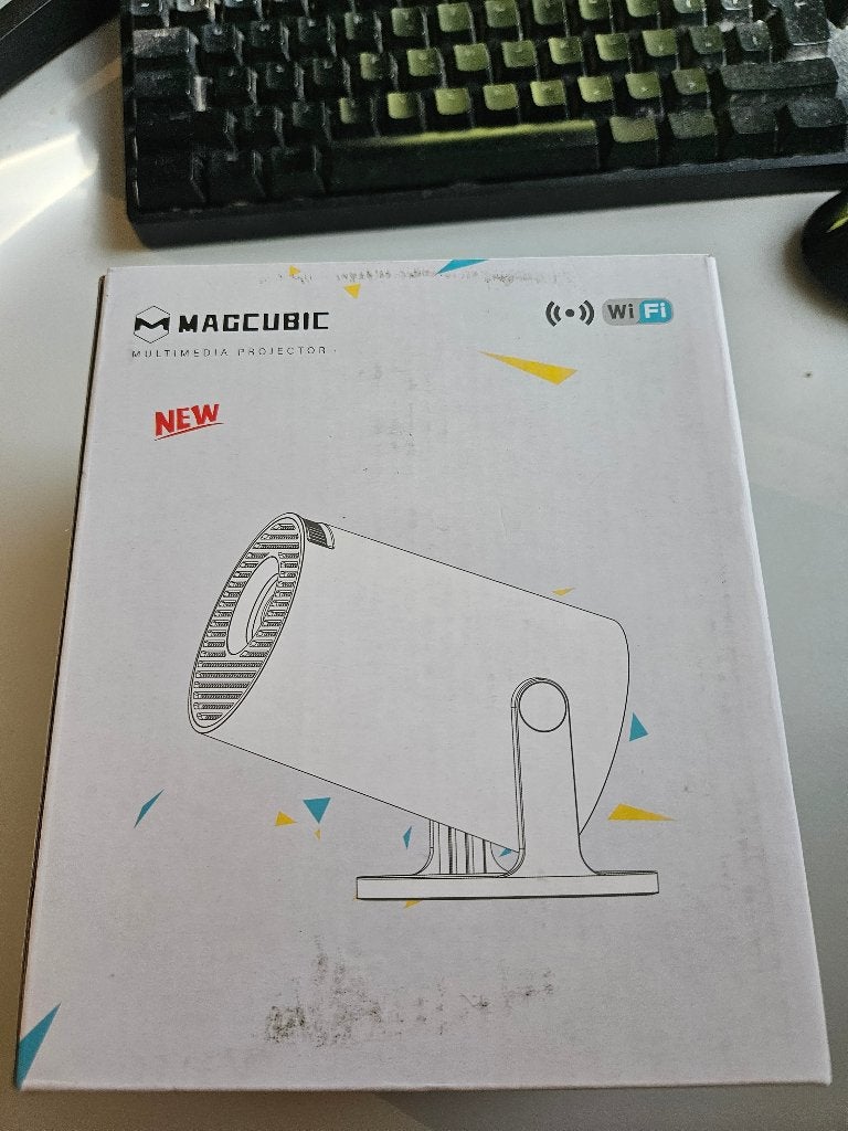 Projector met wifi - topkwaliteit, LED, Ophalen of Verzenden, Zo goed als nieuw, Ultra HD (4K)