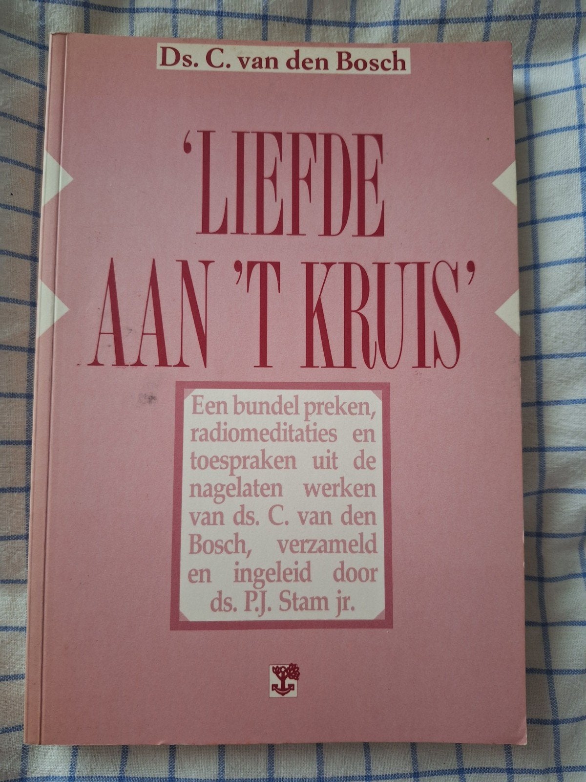 Liefde aan 't Kruis - Ds. C. van den Bosch, Ophalen of Verzenden, Gelezen, Ds. C. van den Bosch, Christendom | Protestants