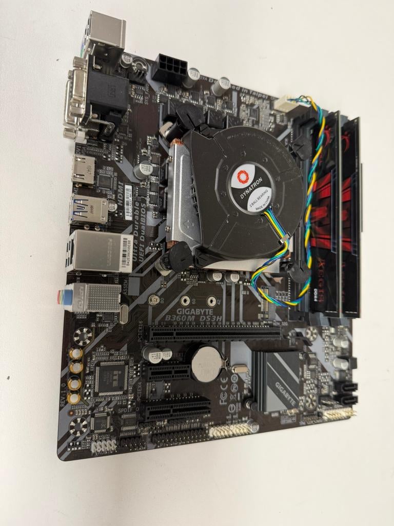 Gigabyte B360M DS3H + Intel Core i3-8100 + G.Skill 16GB, Computers en Software, Moederborden, Gebruikt, LGA 1151, DDR4, Ophalen of Verzenden