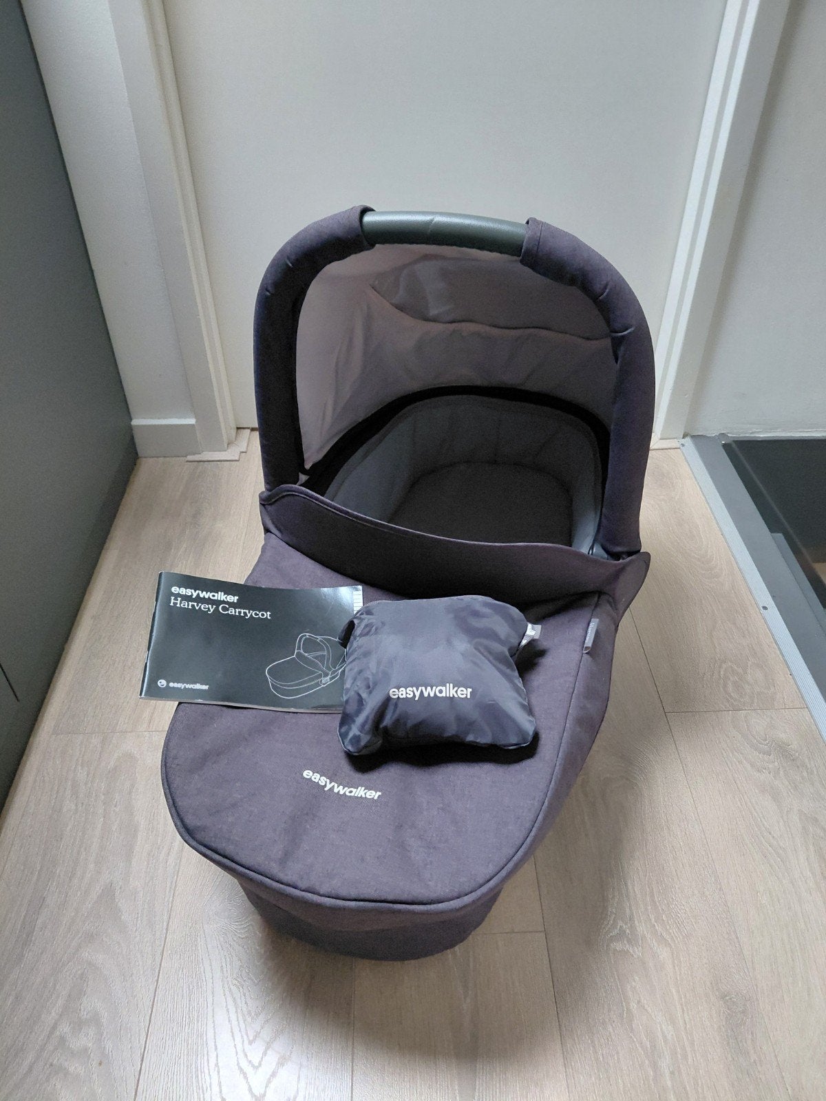 Easywalker Harvey 2 reiswieg inclusief regenhoes, Kinderen en Baby's, Ophalen, Zo goed als nieuw, Overige merken
