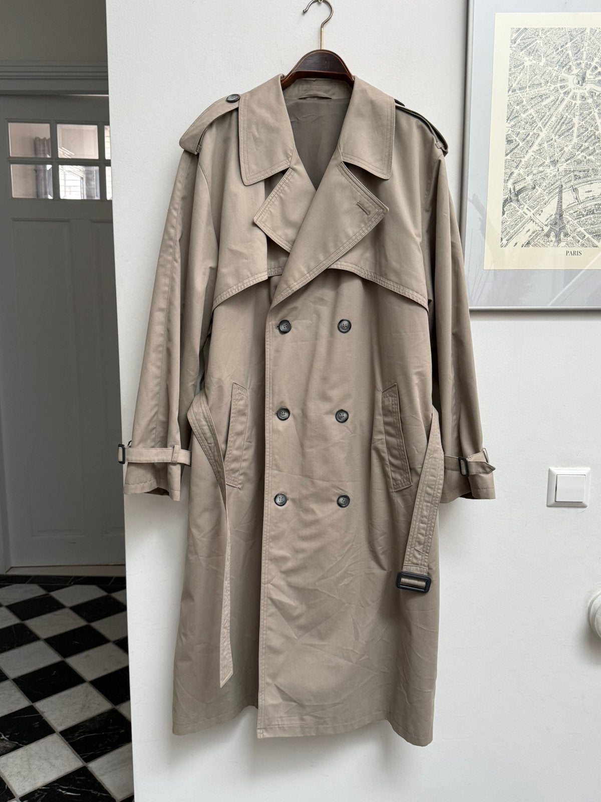 Hil Vintage Trench Coat Beige Double Breasted, Ophalen of Verzenden, Zo goed als nieuw, Maat 56/58 (XL), Beige