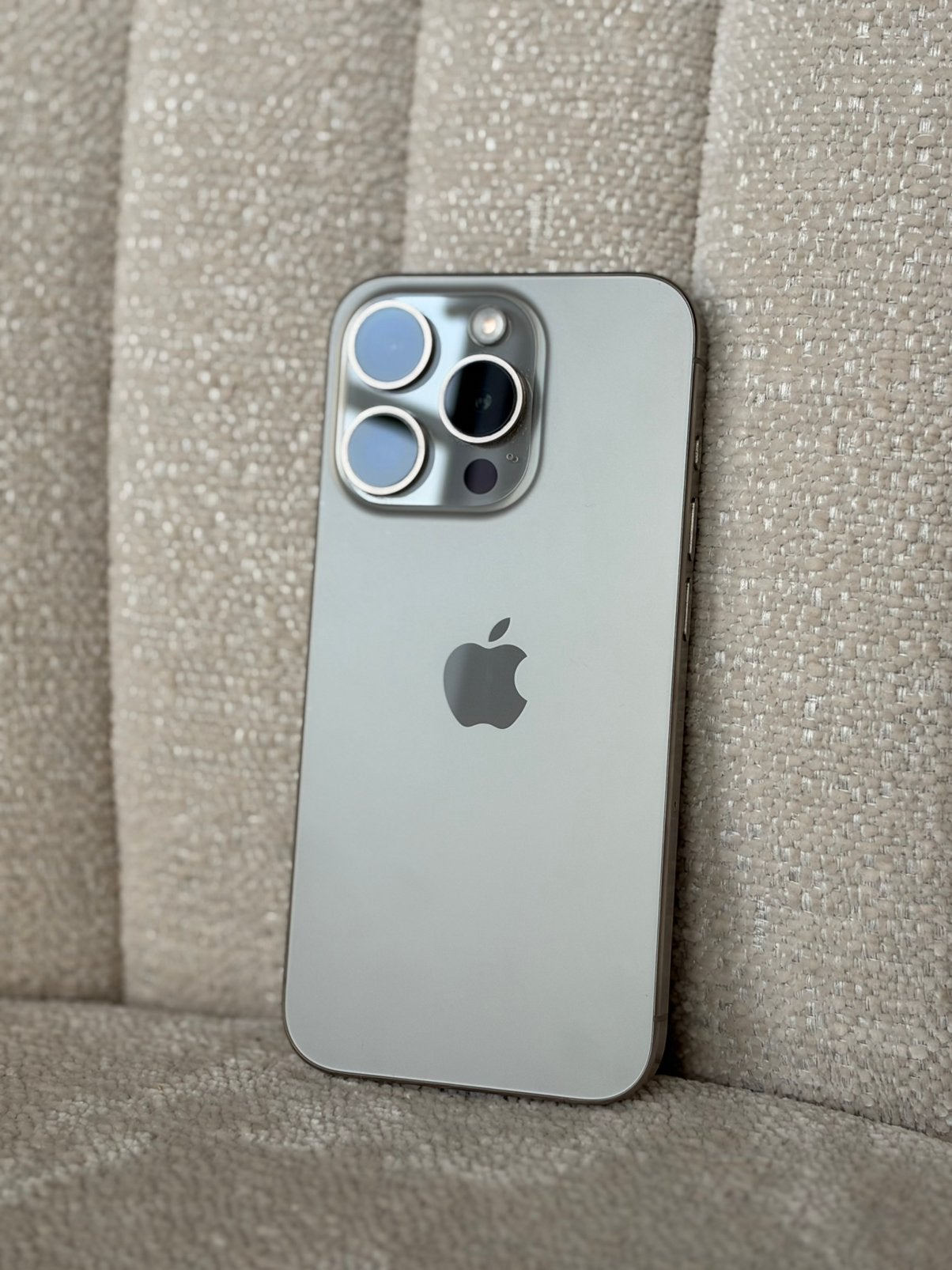 iPhone 15 Pro 128 GB, Ophalen, 128 GB, Zo goed als nieuw, 84 %