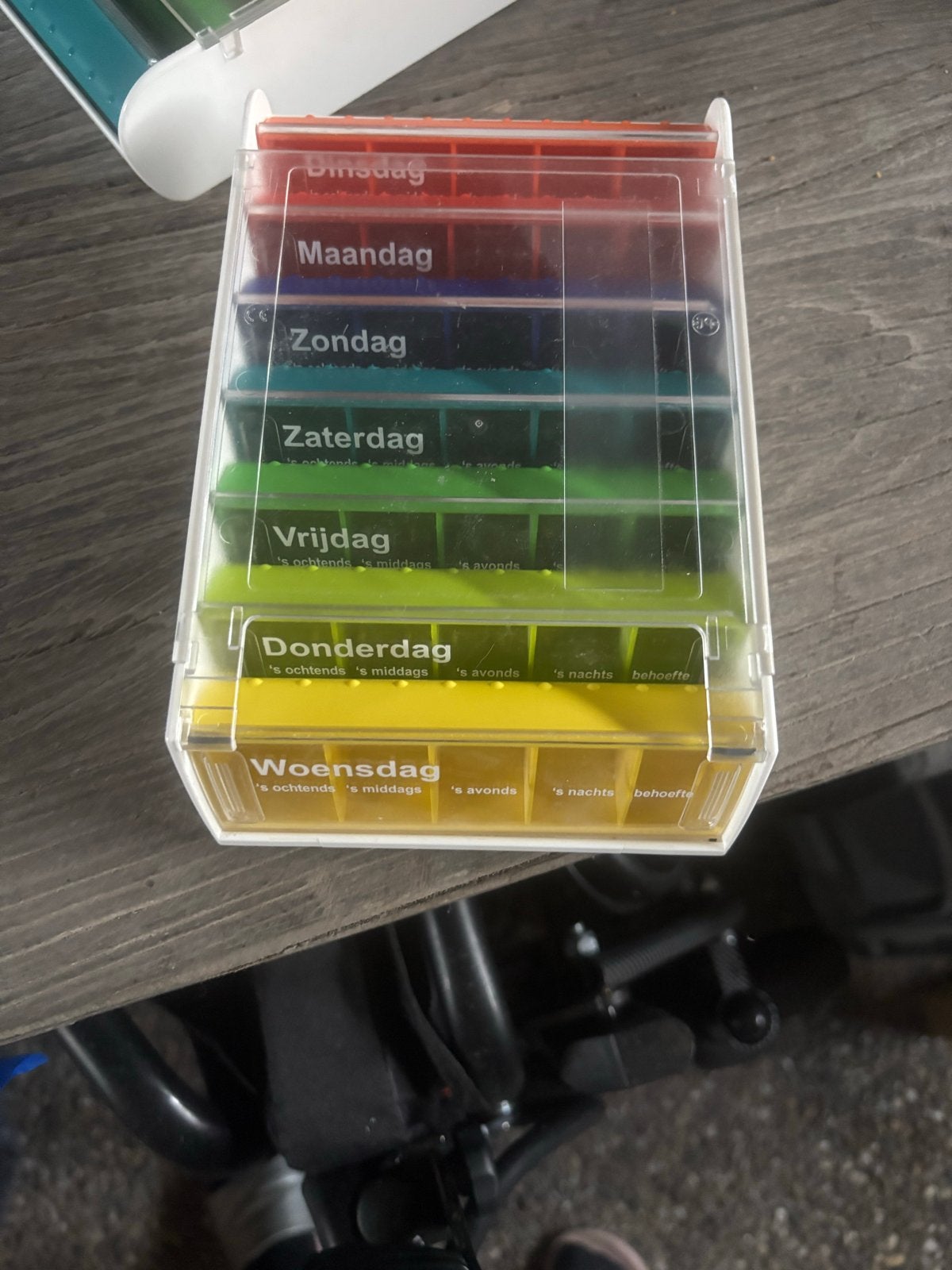 Medicijndoosjes voor een week, Ophalen of Verzenden, Zo goed als nieuw
