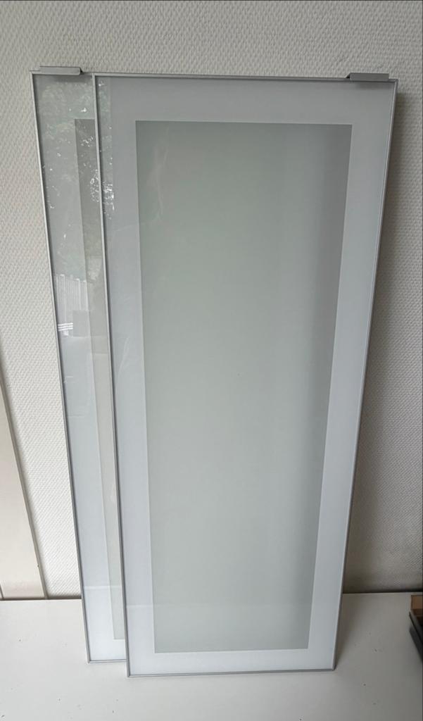 Ikea Jutis Vitrinekastdeur Melkglas Aluminium 100x40cm, Ophalen, Gebruikt, Minder dan 80 cm, 80 tot 120 cm