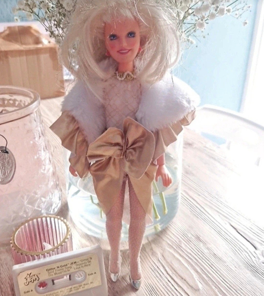 Vintage Jem Glitter 'n Gold Hasbro pop met cassette, Ophalen of Verzenden, Gebruikt, Overige typen