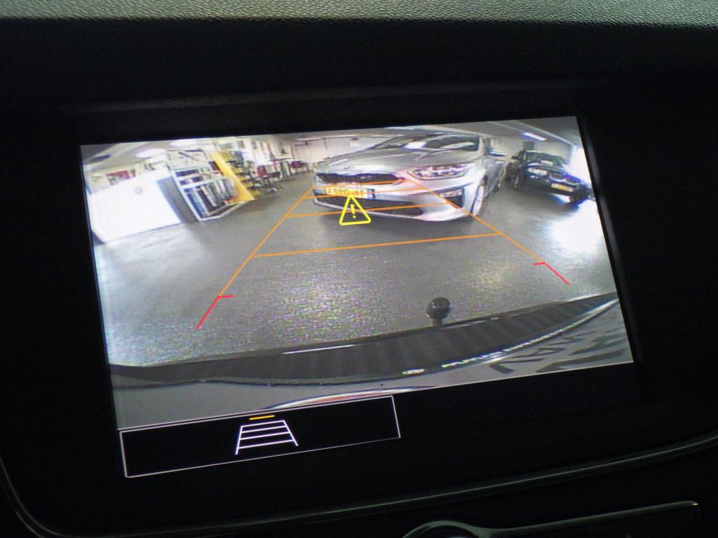Opel Astra Sports Tourer 1.2 Edition, Trekhaak, Camera, Carp, Auto's, Voorwielaandrijving, Stof, Gebruikt, Zwart